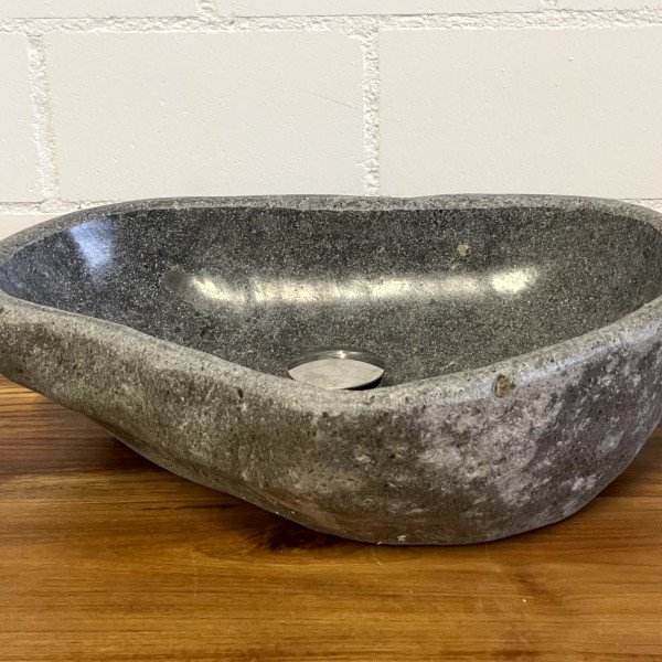 Flussstein Waschbecken A835 / 49x35